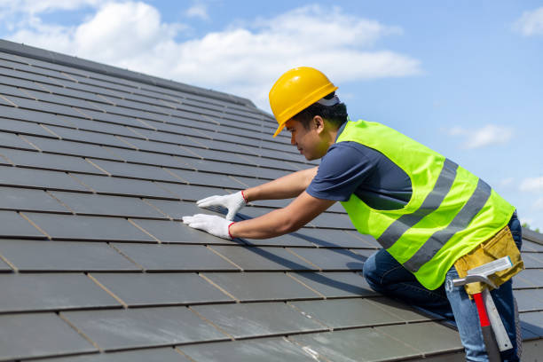 Best Best Roofing Contractors  in Madison, WI